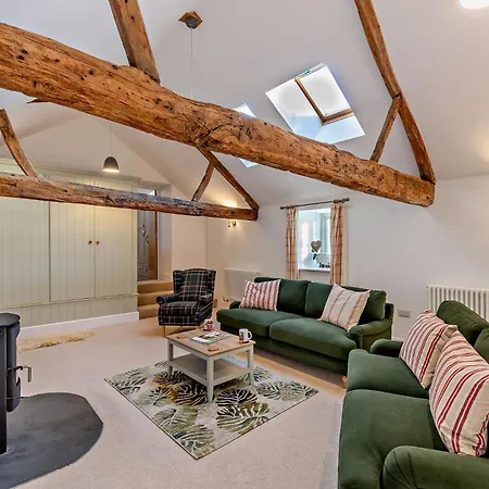 Holiday home 2 Bed In G0051 *